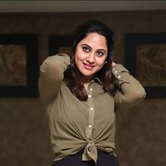 Mia George : அடியே... உன்னை பாத்திட... பாத்திடதான்...! மியாஜார்ஜ் ஸ்பெஷல் கிளிக்ஸ்..!