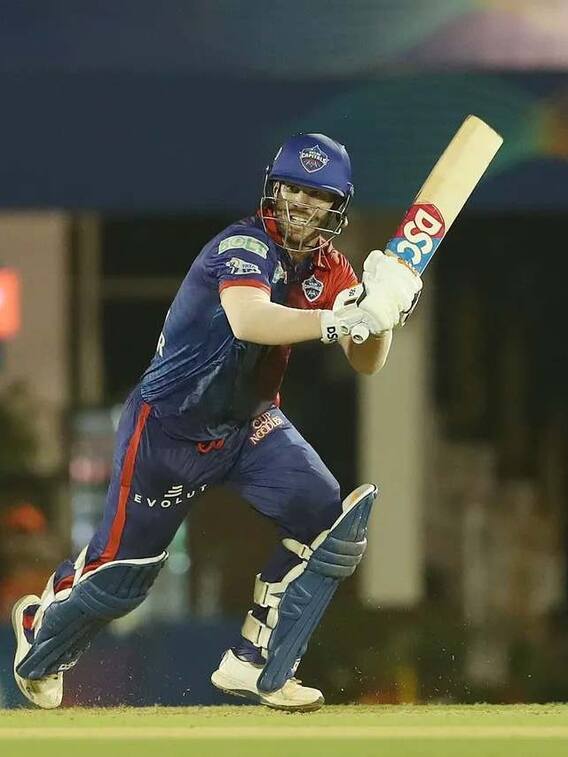 வார்னர் டூ மார்ஷ்- நடப்பு ஐபிஎல் தொடரில் மீண்டும் ஃபார்மிற்கு வந்த வீரர்கள் !