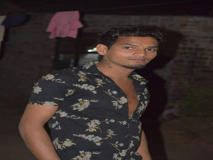 Maharashtra News Murder of a youth in Mhasrul area of ​​Nashik Nashik Youth Murder : खळबळजनक! नाशिकमध्ये तरुणावर सपासप वार करून खून, मित्र पळाला म्हणून वाचला!