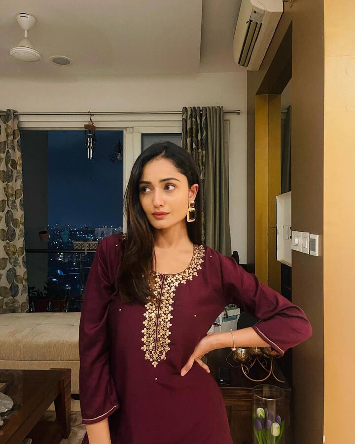 త్రిదా చౌదరి (Image Credit: Tridha Choudhury/ Instagram)