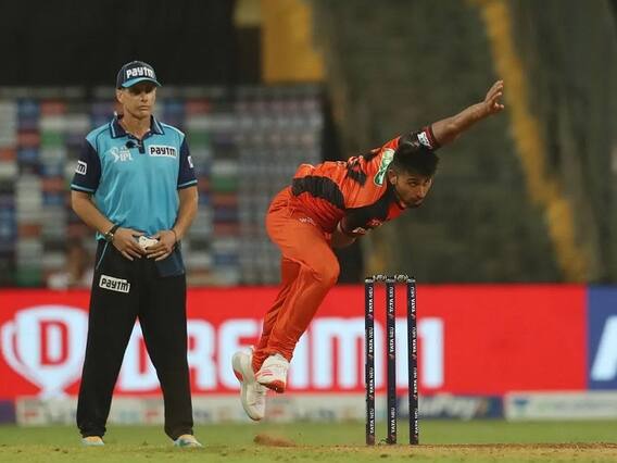 IPL 2022: जल्द ही शोएब अख्तर की सबसे तेज गेंद का रिकॉर्ड तोड़ेंगे उमरान मलिक, जम्मू-कश्मीर टीम के कप्तान ने किया दावा IPL 2022: जल्द ही शोएब अख्तर की सबसे तेज गेंद का रिकॉर्ड तोड़ेंगे उमरान मलिक, जम्मू-कश्मीर टीम के कप्तान ने किया दावा