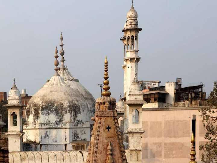 Mandir Masjid Row: मंदिर-मस्जिद विवाद में हुई विवादित इस्लामिक संगठन PFI की एंट्री, मुसलमानों से एकजुट होने की अपील