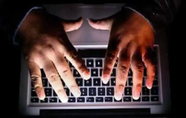 Social Media Post: Be careful before posting on social media, or you may end up in jail. Social Media Post: ਸੋਸ਼ਲ ਮੀਡੀਆ 'ਤੇ ਪੋਸਟ ਕਰਨ ਤੋਂ ਪਹਿਲਾਂ ਸਾਵਧਾਨ ਰਹੋ, ਨਹੀਂ ਤਾਂ ਖਾਣੀ ਪੈ ਸਕਦੀ ਜੇਲ੍ਹ ਦੀ ਹਵਾ