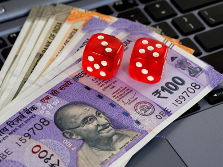 Online gaming industry for 28% GST on gross gaming revenue not on entry  amount