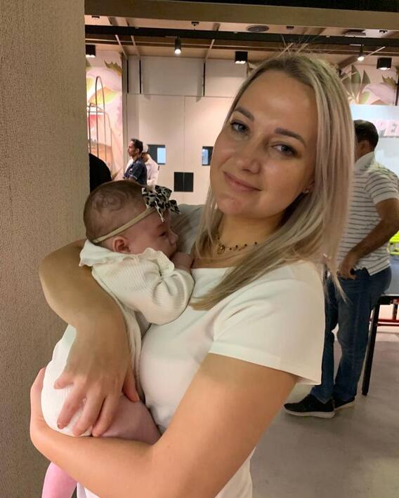 Quinton de Kock Wife: किसी अप्सरा से कम नहीं हैं डिकॉक की वाइफ, लखनऊ के खिलाफ शतक पर ऐसे मनाया जश्न