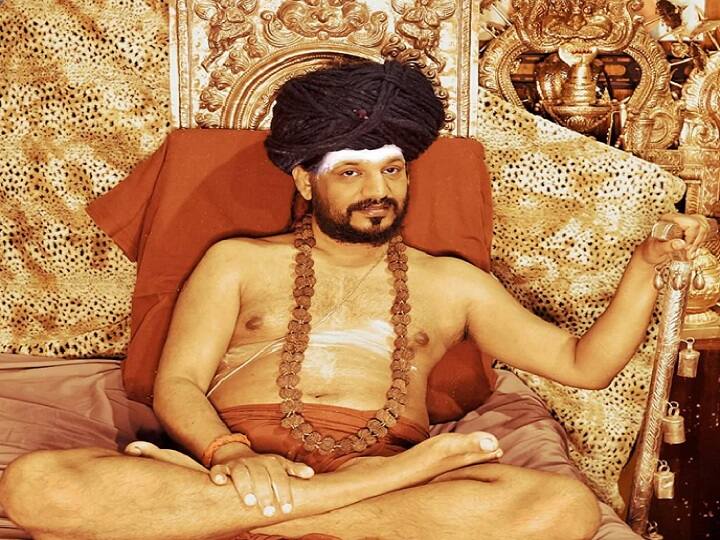 Nithyananda: விளக்கேற்றி செல்ஃபி எடுங்கள்... நான் குணமாவேன்...' பக்தர்களுக்கு நித்தி இட்ட புதிய கட்டளை! Nithyananda give new instruction to his devotees to start lamp with oil Nithyananda: விளக்கேற்றி செல்ஃபி எடுங்கள்... நான் குணமாவேன்...' பக்தர்களுக்கு நித்தி இட்ட புதிய கட்டளை!
