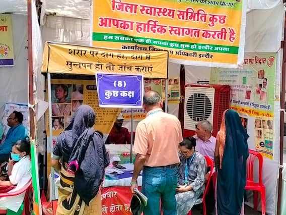 Indore News: इंदौर में आयोजित दो दिवसीय स्वास्थ्य मेले में बड़ी संख्या में पहुंच रहे मरीज, 200 डॉक्टर दे रहे सेवाएं