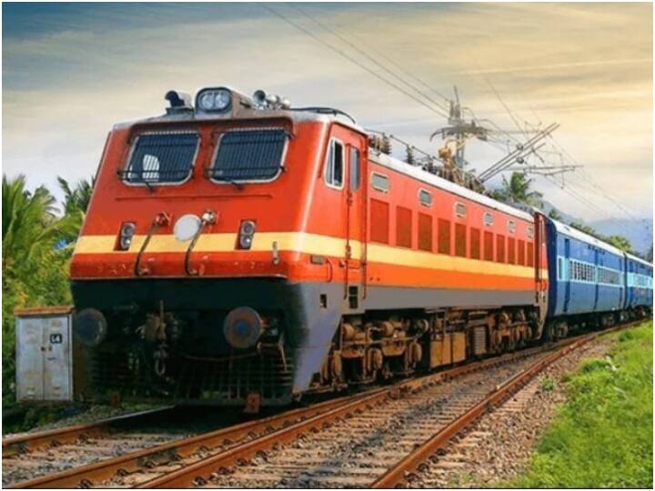 CPI MP Demands Rail Minister Ashwini Vaishnaw To Restart Concessions to Senior Citizen for rail travel, know Details here Railway Concession to Senior Citizen: इस सांसद ने की रेल मंत्री से बुजुर्गों के लिए रेल सफर में रिआयती टिकट शुरू करने की मांग