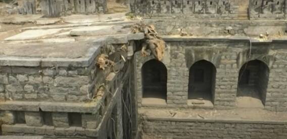 Step Well In Nizamabad: వందల ఏళ్ల నాటి చరిత్ర కలిగిన మెట్ల బావి విశేషాలు | ABP Desam