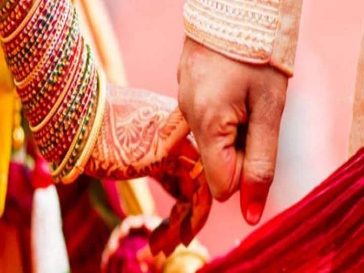 Bride reveals Shocking Twist at Marriage venue in Karnataka Viral News: తాళి కట్టే టైంలో స్పృహ తప్పిన వధువు- తర్వాత ఆమె ఇచ్చిన ట్విస్ట్‌కి పోలీసులు ఎంట్రీ!