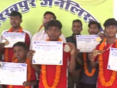 UP News: किक बॉक्सिंग प्रतियोगिता में गोरखपुर के खिलाड़ियों का जलवा, 7 गोल्ड समेत जीते 12 पदक