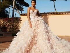 Cannes 2022: ਆਫ ਸ਼ੋਲਡਰ ਡੀਪ ਨੈੱਕ ਗਾਊਨ 'ਚ ਪੂਜਾ ਹੇਗੜੇ ਨੇ ਢਾਹਿਆ ਕਹਿਰ, ਗਲੈਸਰਸ ਲੁੱਕ ਦੇਖ ਫੈਨਜ਼ ਦੀਆਂ ਧੜਕਣਾਂ ਰੁਕੀਆਂ