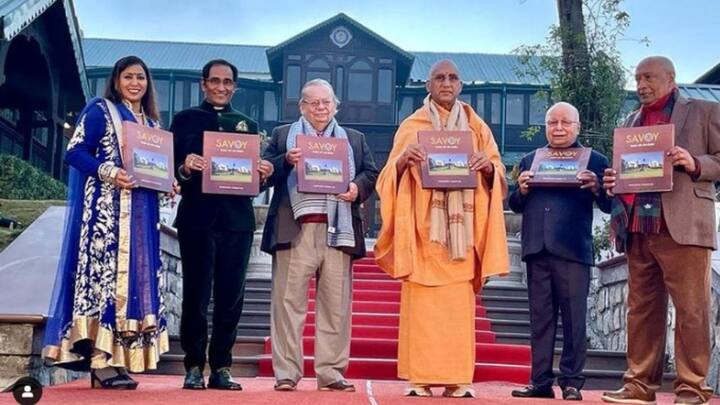 একাধিক পুরস্কারে ভূষিত হয়েছেন রাসকিন বন্ড। ১৯৯২ সালে সাহিত্য একাদেমি পুরস্কারে ভূষিত হন তিনি। দুই বার পদ্ম পুরস্কারও পেয়েছেন। ১৯৯৯ সালে পদ্মশ্রী পুরস্কার পান তিনি। ২০১৪ সালে তাঁকে পদ্ম ভূষণে পুরস্কৃত করা হয়।