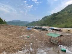 Assam Flood: પૂરને કારણે આસામમાં સ્થિતિ બેકાબૂ, લાખો અસરગ્રસ્ત, રેલવે સ્ટેશન કાટમાળમાં ફેરવાયું, જુઓ Pics