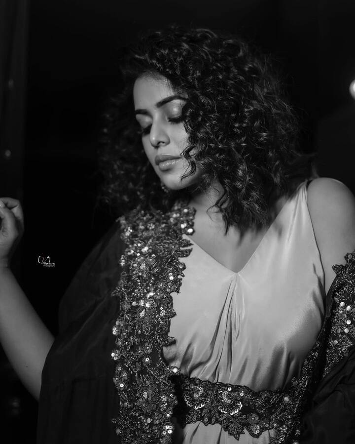 மழை வரும் அறிகுறி, என் விழிகளில் தெரியுதே