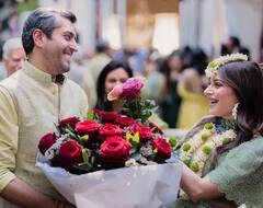 Kanika Kapoor Mehndi Pics: કનિકા કપૂર ગૌતમ સાથે આજે કરશે લગ્ન, જુઓ મહેંદી સેરેમનીની તસવીરો