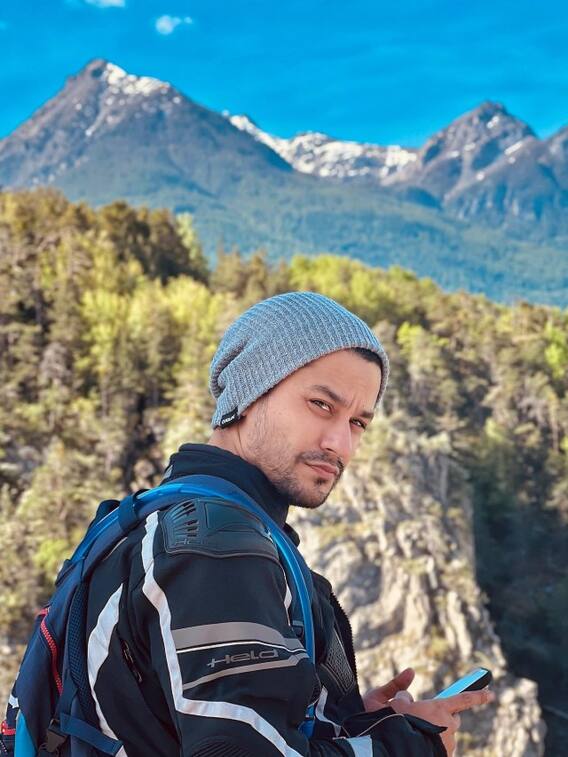 Kunal Kemmu Shares Pictures From The Europe Trip With Boys