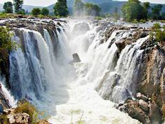 ஒகேனேக்கல் ஆற்றில் நீர்வரத்து அதிகரிப்பு - பரிசல் இயக்கவும், குளிக்கவும் தொடரும் தடை...!