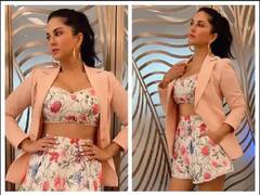 Sunny Leone: ફ્લાવર પ્રિન્ટેડ ક્રોપ ટોપ અને શોર્ટ્સ પહેરીને સની લિયોને કરાવ્યું ફોટોશૂટ, જુઓ Photos