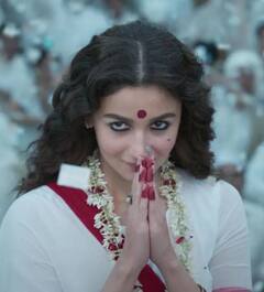 गंगूबाई काठियावाड़ी से लेकर धूम 3 तक, इन फिल्मों के लिए ना कह चुकी हैं दीपिका पादुकोण!