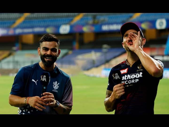 Virat Kohli May Attend Mumbai Indians vs Delhi Capitals; Vouches to Support Rohit Sharma Virat Kohli: रोहित सेनेच्या सपोर्टसाठी विराट वानखेडेवर जाणार, मुबईच्या हातात आरसीबीचं भवितव्य