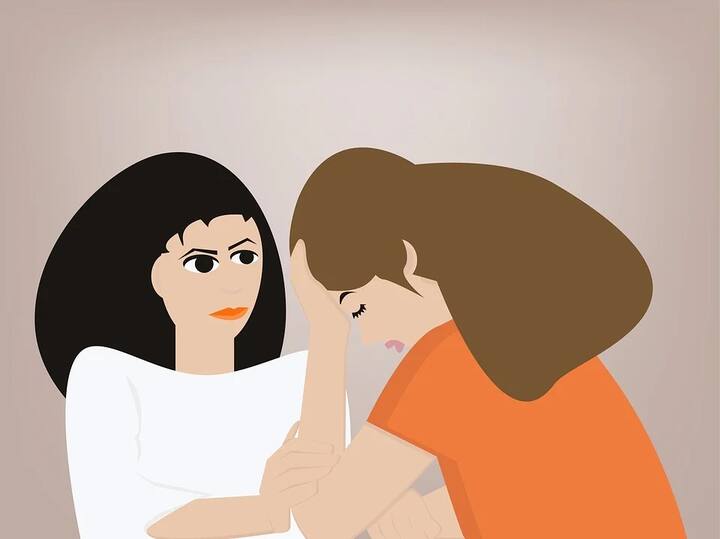 বিশেষজ্ঞরা জানাচ্ছেন, জন্ডিস সারানোর জন্য নির্দিষ্ট কোনও ওষুধ নেই। তবে, চিকিৎসকের পরামর্শ মতো চললেই এই অসুখ সারিয়ে ফেলা সম্ভব।