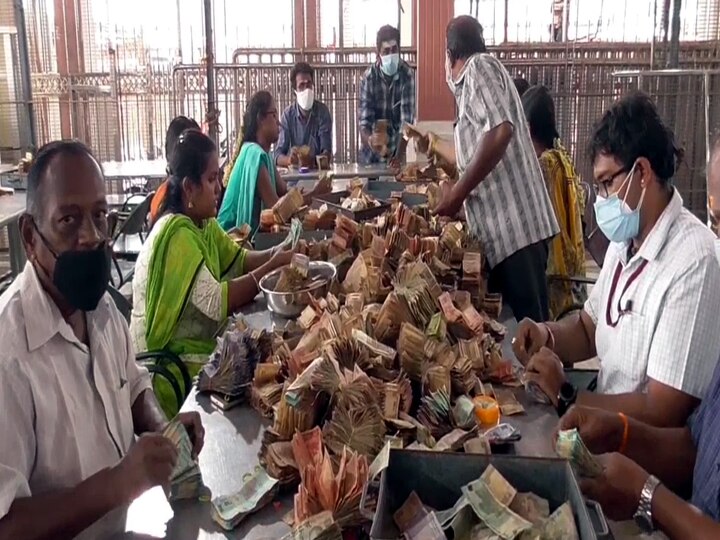 பழனி முருகன் கோவில் உண்டியல் நிரம்பியதும் எண்ணப்பட்டது: வருவாய் எவ்வளவு தெரியுமா?