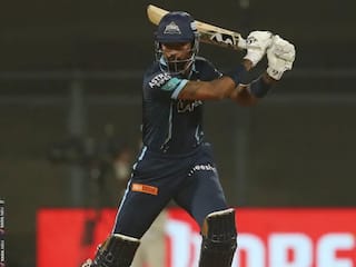 GT vs RCB: गुजरात की हार के बावजूद पांड्या के नाम दर्ज हुआ रिकॉर्ड, धोनी-पोलार्ड की खास लिस्ट में शामिल