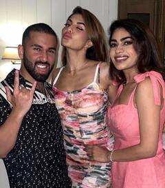 Inside Pics: जाह्नवी कपूर से लेकर जैकलीन और शनाया तक साथ में पार्टी करती दिखी ये एक्ट्रेसेस, यहां देखें तस्वीरें