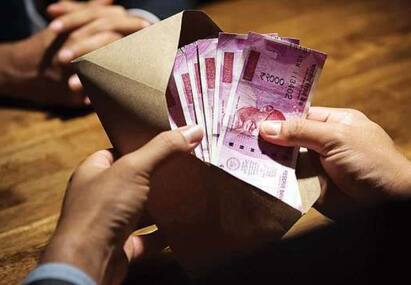 How is PF money calculated for employees in EPFO India Provident Fund : தொழிலாளர் கணக்கில் சேகரிக்கப்படும் வைப்பு நிதி(PF) : எப்படி கணக்கிடப்படுகிறது?