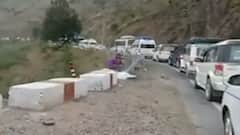 Char Dham Yatra: यमुनोत्री यात्रा पर आए तीर्थ यात्रियों का प्रदर्शन, अव्यवस्थाओं पर की नारेबाजी