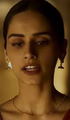 Prithviraj के लिए Manushi Chhillar ने की कड़ी मेहनत, तीरंदाजी से लेकर घुड़सवारी तक सीखी कई चीजें