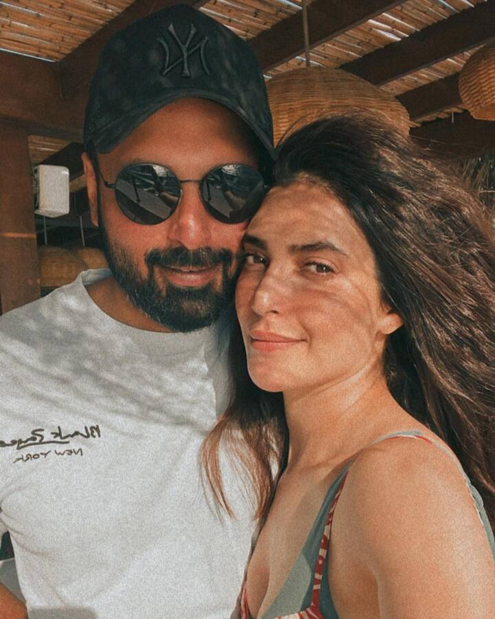 करिश्मा तन्ना ने जब से वरुण बंगेरा संग शादी की है तब से फैंस को उनके सोशल मीडिया पोस्ट का इंतजार रहता है.