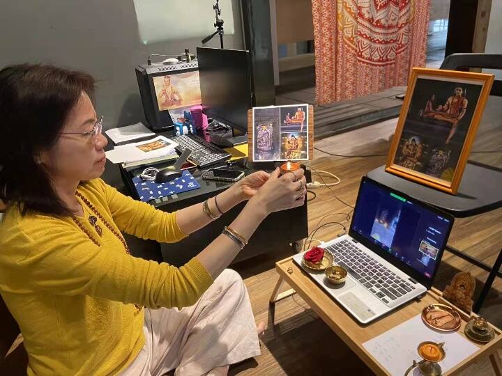 ‛யாரும்மா நீங்கெல்லாம்...?’ லேப்டாப்பிற்கு பூஜை... தைவானையும் தன் வசமாக்கி ‛உலக நாயகன்’ நித்யானந்தா!