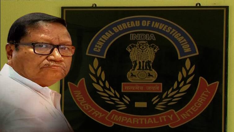 Paresh Adhikary rejects Suvendu Adhikari's claim of helping family members and relatives with government jos Paresh Adhikary Update: 'বিয়ের আগেই চাকরি পান স্ত্রী, সব অভিযোগ মিথ্যে', পরিবারের ৩২ জনের চাকরি নিয়ে জবাব পরেশের