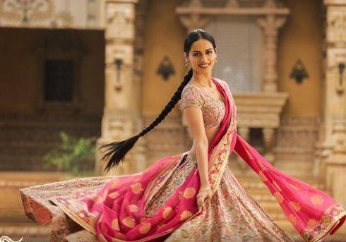 मानुषी ने कहा,''मुझे यह स्वीकार करना होगा कि मुझे सीखने में बहुत मजा आया. मैंने बचपन में घुड़सवारी सीखी थी क्योंकि मेरे पिता मुझे और मेरे भाई-बहनों को घुड़सवारी के लिए ले जाते थे, इसलिए मुझे इसकी मूल बातें पता थीं.