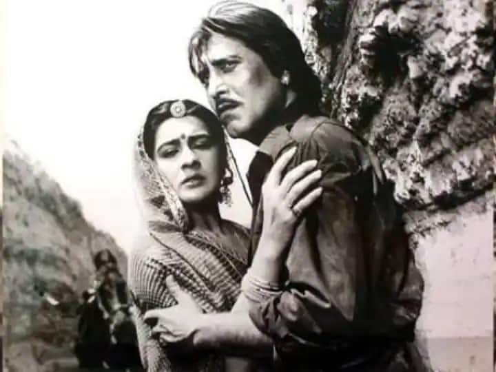 When Amrita Singh broke up with Vinod Khanna due to this reason Amrita Singh Affair: विनोद खन्ना से होते-होते रह गई थी अमृता सिंह की शादी, ये थी ब्रेकअप की बड़ी वजह!