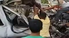 Bahraich में भीषण सड़क हादसा, टैंकर और मिनी बस की टक्कर, हादसे में 3 नेपाली नागरिकों की मौत