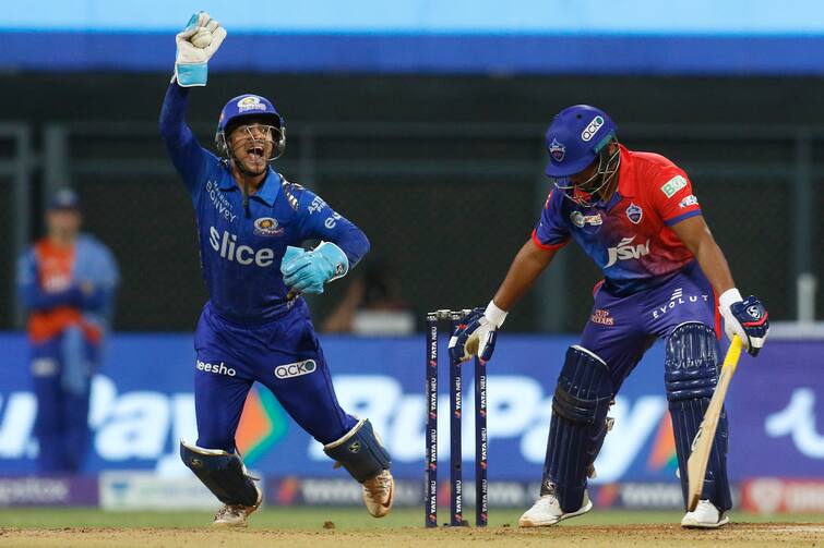 IPL, DC vs MI: Delhi capitals set target of 160 runs to win for mumbai indians IPL, DC vs MI: பெங்களூருவுக்கு சாதகமாகுமா இந்த போட்டி... மும்பை வெற்றிபெற 160 ரன்கள் இலக்கு!