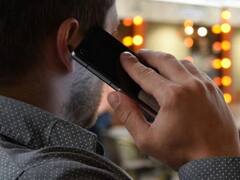 Delhi-NCR News: जानिए कैसे उड़ा देते हैं आपके एकाउंट से लाखों की कमाई, फ्रॉड कॉल से खुद को ऐसे रखें सुरक्षित