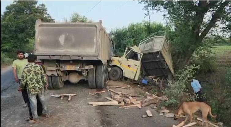 One person died in an accident between a tempo and a dumper near nadiad ખેડા:  ટેમ્પો અને ડમ્પર વચ્ચે અકસ્માતમાં એક વ્યક્તિનું મોત, ડમ્પર ચાલક કેબિનમાં ફસાઈ ગયો