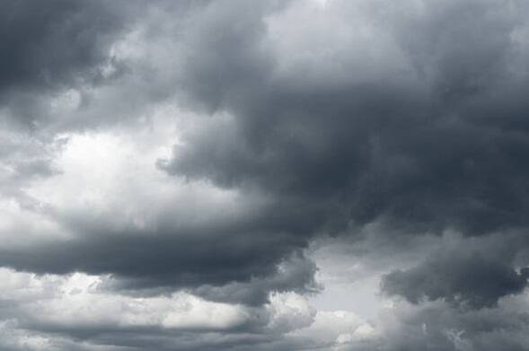 The atmosphere in Banaskantha district changed કાળઝાળ ગરમી વચ્ચે ગુજરાતના આ જિલ્લામાં વાતાવરણમાં પલટો, વાદળછાયા વાતાવરણથી ખેડૂતોની વધી ચિંતા