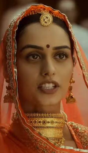 वह आगे कहती हैं, 