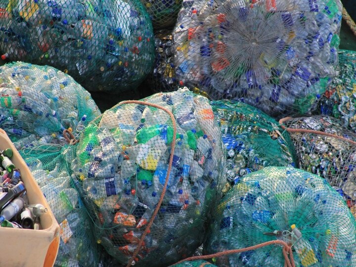 Say No To Plastic : 'ஆக்கும் அறிவியல் அழிக்கவும் செய்யும்' பிளாஸ்டிக் பிடியில் சிக்கித் தவிக்கும் உலகம்..!