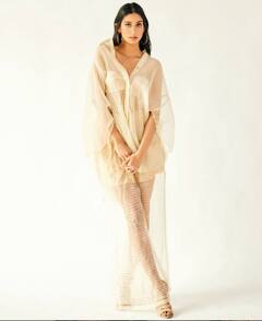 આ દિગ્ગજ અભિનેત્રીની દીકરી કરી રહી છે બોલિવૂડમાં ડેબ્યૂ, સુંદરતામાં એક્ટ્રેસને આપે છે ટક્કર