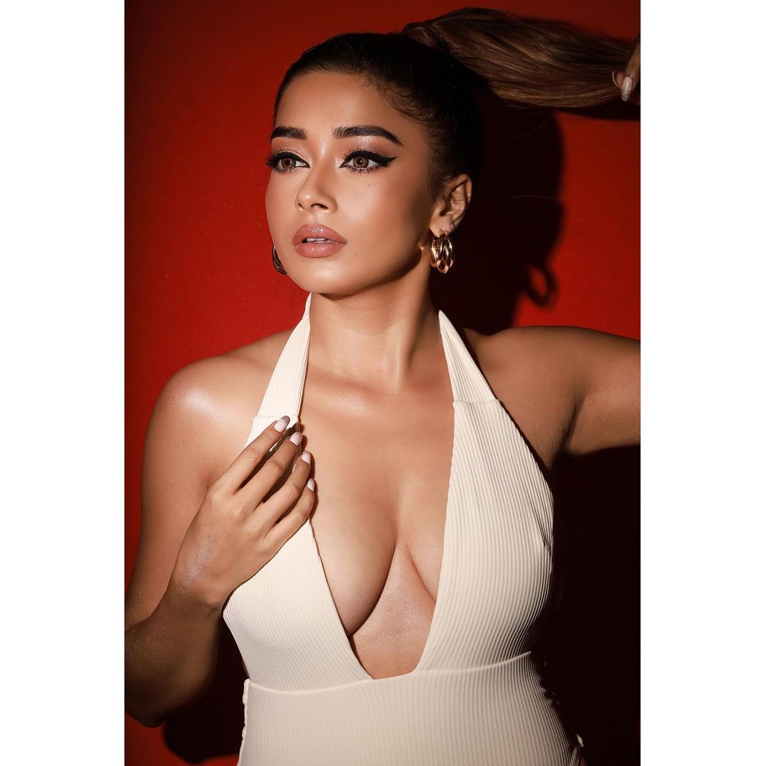 tina dutta hot pic