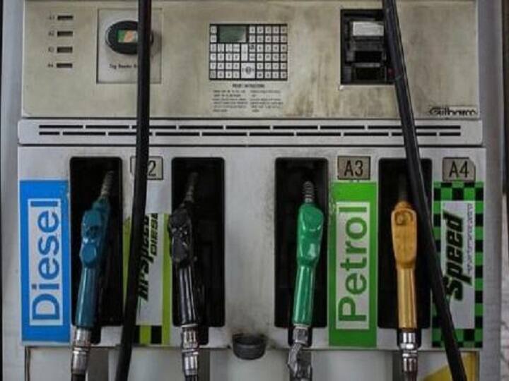 Jammu Kashmir Petrol Diesel Price Today Petrol Diesel Price in Srinagar Jammu Pulwama Poonch Anantnag Rajauri Kupawara J&K Petrol-Diesel Price Today: जानें- एक्साइज ड्यूटी कम होने के बाद जम्मू-कश्मीर के बड़े शहरों में क्या है पेट्रोल-डीजल के रेट