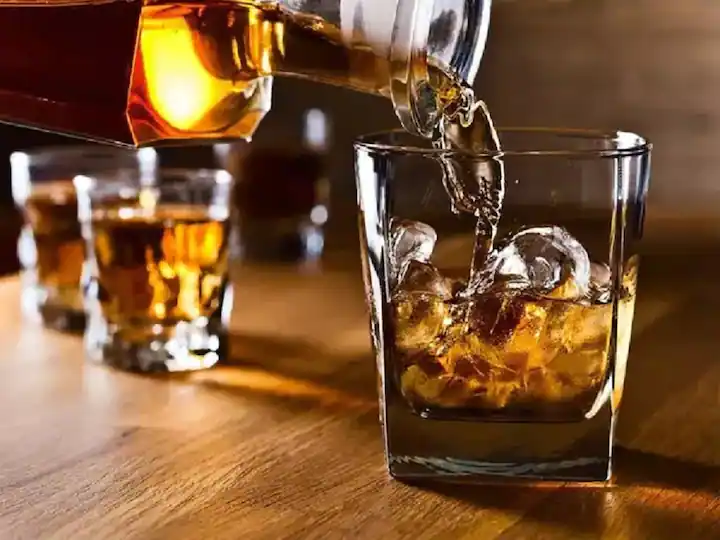 Delivering Liquor From Door: ਸ਼ਰਾਬ ਦੇ ਸ਼ੌਕੀਨਾਂ ਲਈ ਵੱਡੀ ਖੁਸ਼ਖ਼ਬਰ! ਹੁਣ ਘਰ-ਘਰ ਸ਼ਰਾਬ ਦੀ ਪਾਈਪ ਲਾਈਨ ਵਿਛਾਏਗੀ ਸਰਕਾਰ? ਜਾਣੋ ਕੀ ਹੈ ਪੂਰਾ ਮਾਮਲਾ Delivering Liquor From Door: ਸ਼ਰਾਬ ਦੇ ਸ਼ੌਕੀਨਾਂ ਲਈ ਵੱਡੀ ਖੁਸ਼ਖ਼ਬਰ! ਹੁਣ ਘਰ-ਘਰ ਸ਼ਰਾਬ ਦੀ ਪਾਈਪ ਲਾਈਨ ਵਿਛਾਏਗੀ ਸਰਕਾਰ? ਜਾਣੋ ਕੀ ਹੈ ਪੂਰਾ ਮਾਮਲਾ