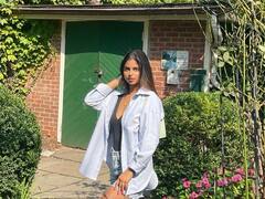 Happy Birthday Suhana Khan : शाहरुख खानची लाडकी लेक सुहाना खान झाली 22 वर्षांची, लवकरच करणार बॉलीवूडमध्ये एन्ट्री!