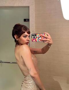 Khushi Kapoor Photos: ગ્લેમર મામલે બહેન Janhvi Kapoorને ટક્કર આપી રહી છે ખુશી કપૂર